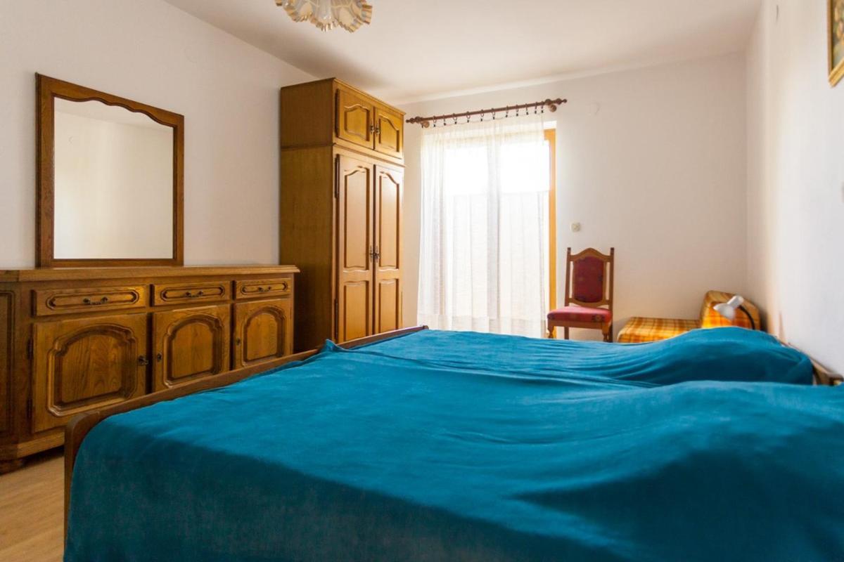 Apartments Magdalena Malinska Bagian luar foto